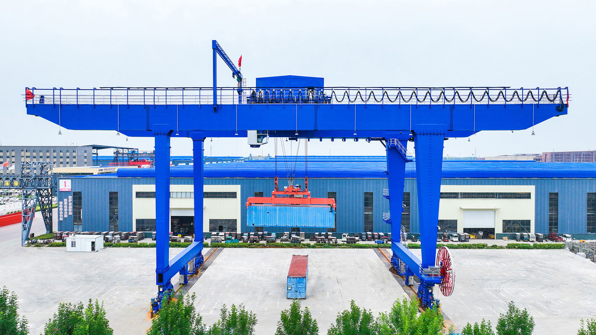 <strong>Gantry crane for con</strong>